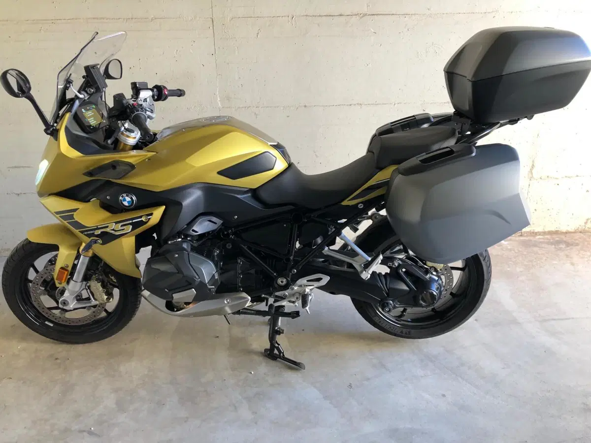 Bmw R 1250 RS (2021 - 25) (2)