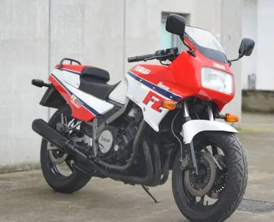 Yamaha Fz 750 d'epoca