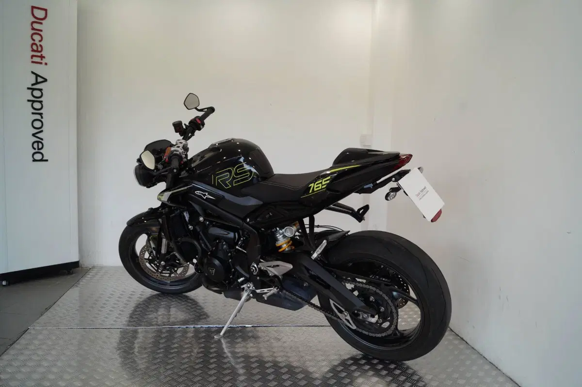 Triumph Street Triple 765 RS (2023 - 26) (3)