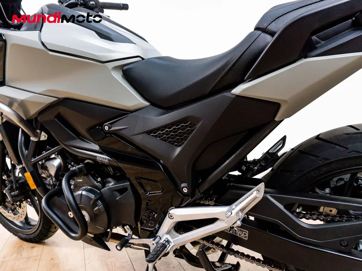 Honda NC 750 X (2025 - 26) (8)