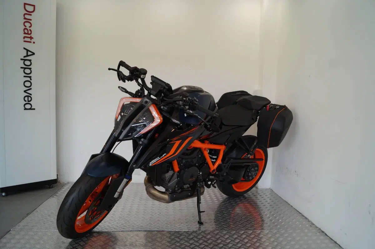 KTM 1290 Super Duke R EVO (2022 - 23) (2)