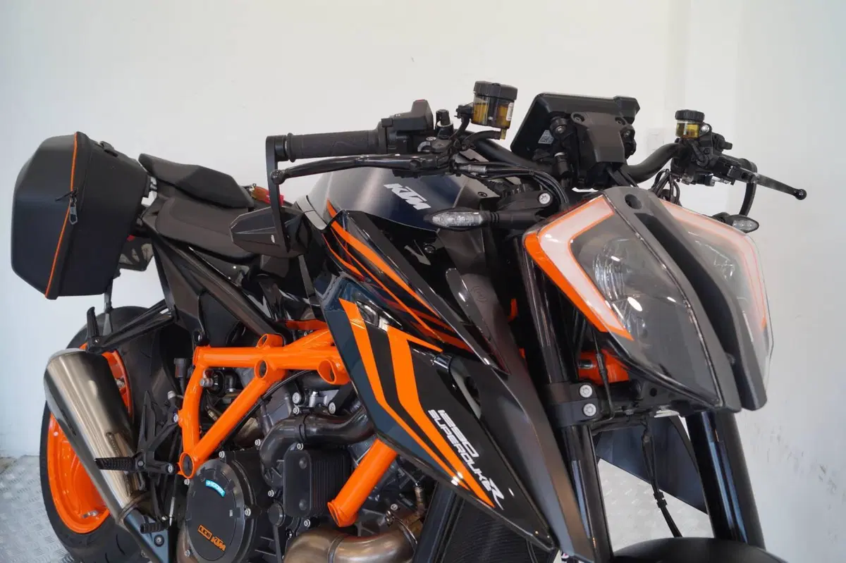 KTM 1290 Super Duke R EVO (2022 - 23) (6)