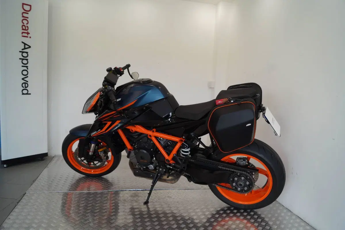 KTM 1290 Super Duke R EVO (2022 - 23) (3)