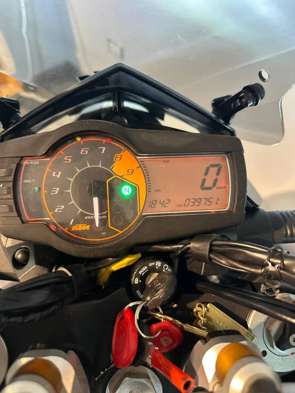 KTM 690 Duke R (2010 - 15) (3)