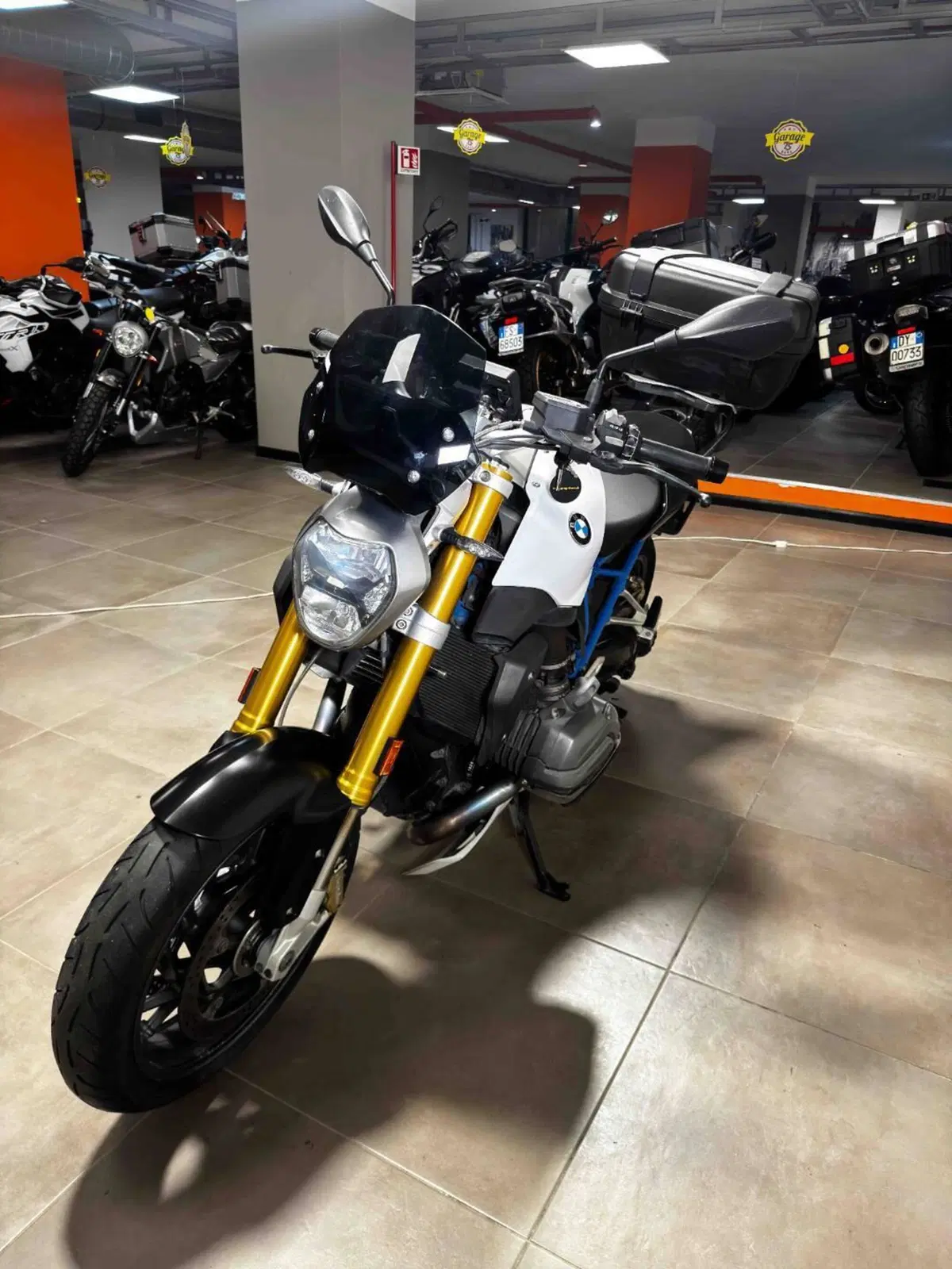 Bmw R 1200 R (2017 - 18) (3)