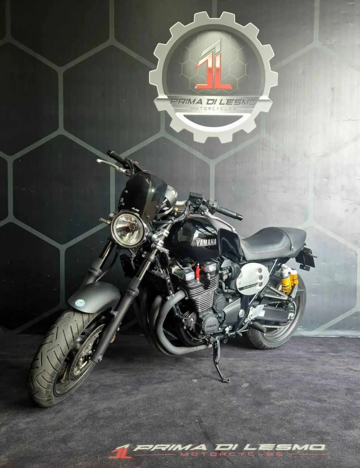 Yamaha XJR 1300 (2015 - 17) (3)