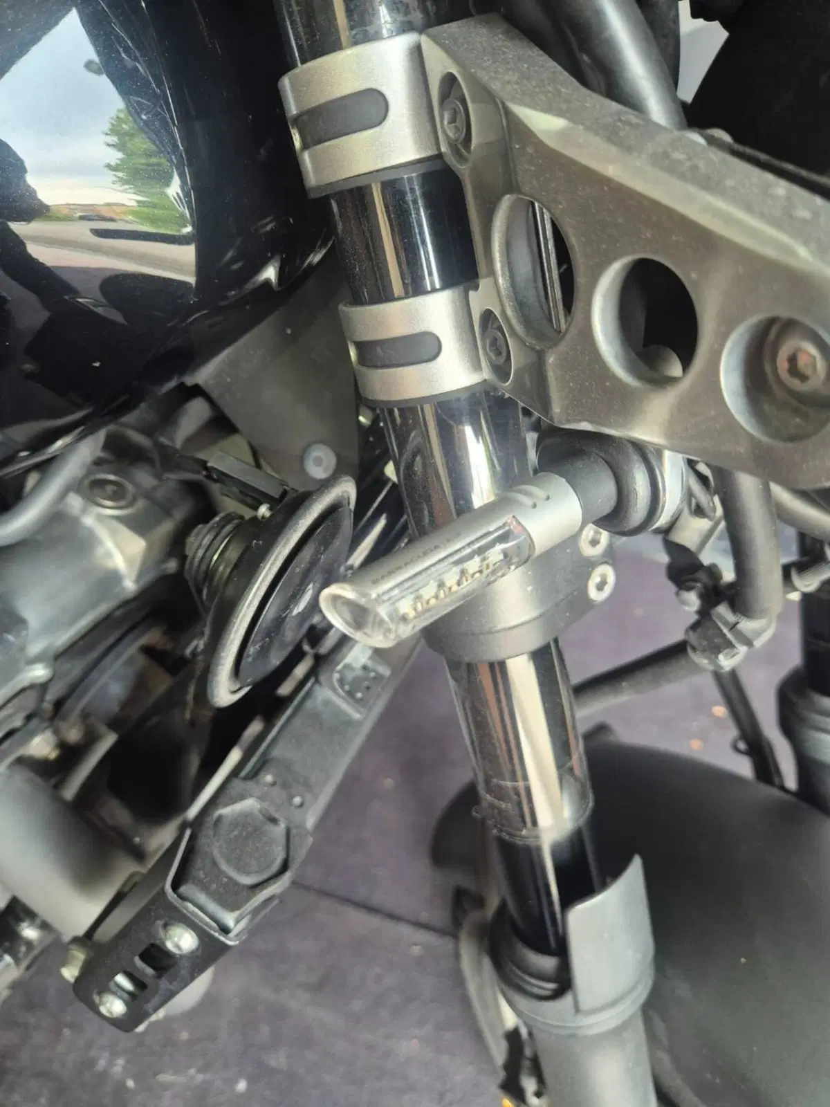 Yamaha XJR 1300 (2015 - 17) (6)