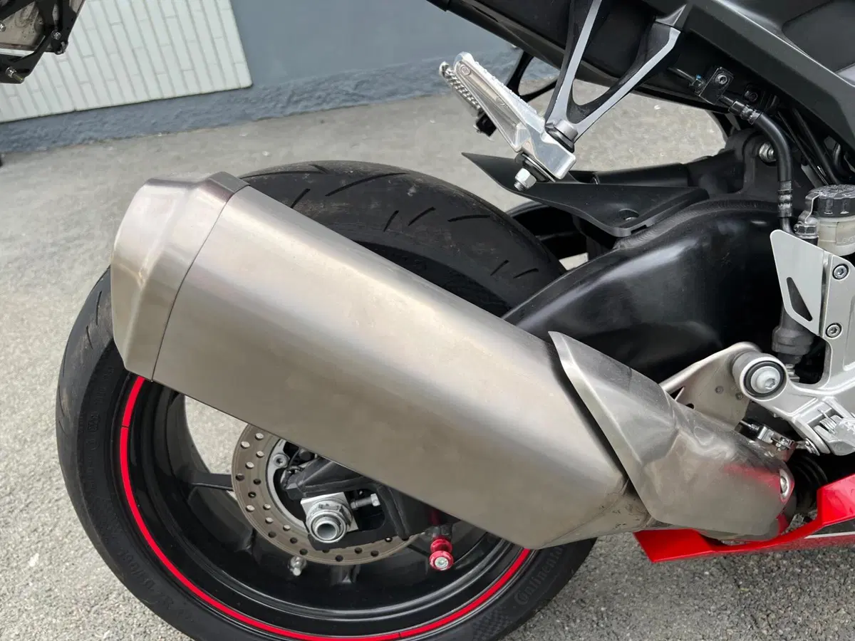 Honda CBR 1000 RR Fireblade (2017 - 19) (17)