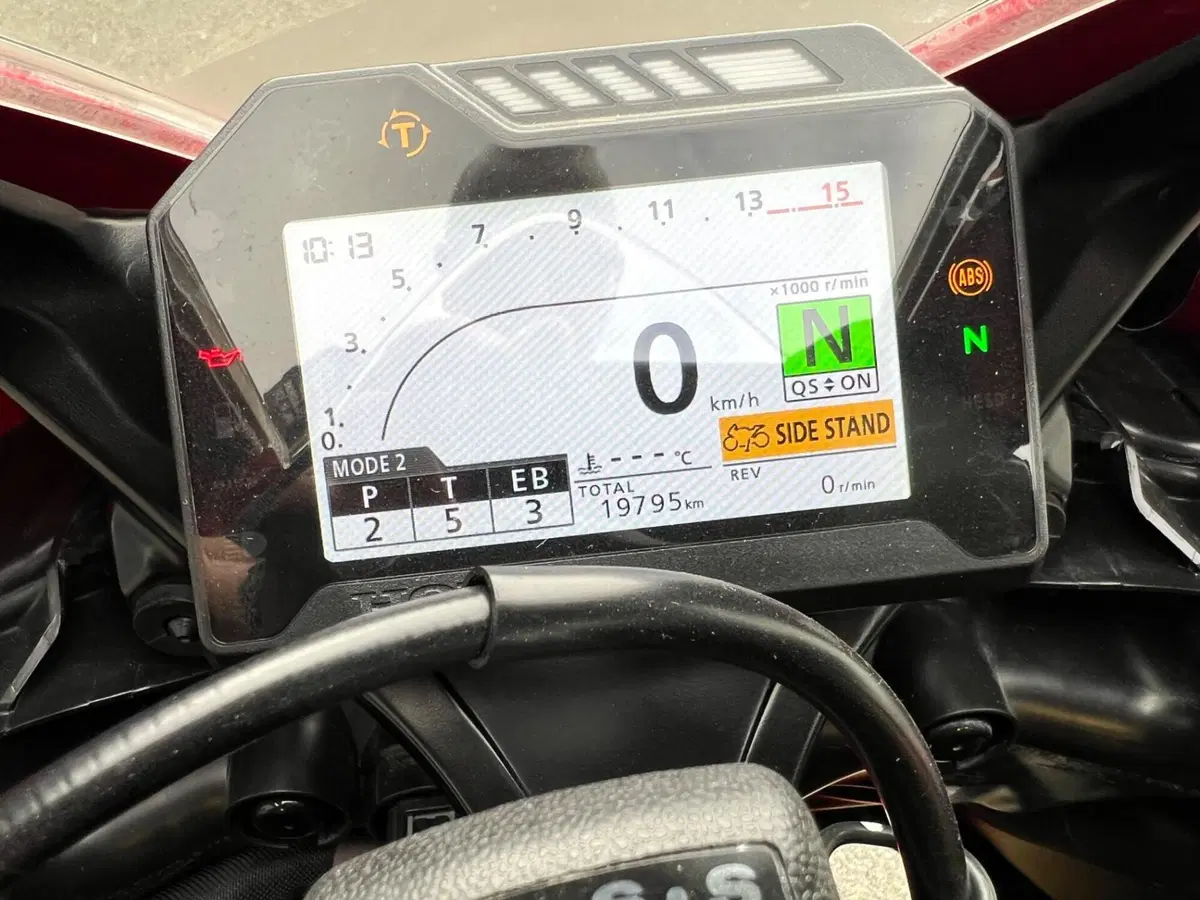 Honda CBR 1000 RR Fireblade (2017 - 19) (5)
