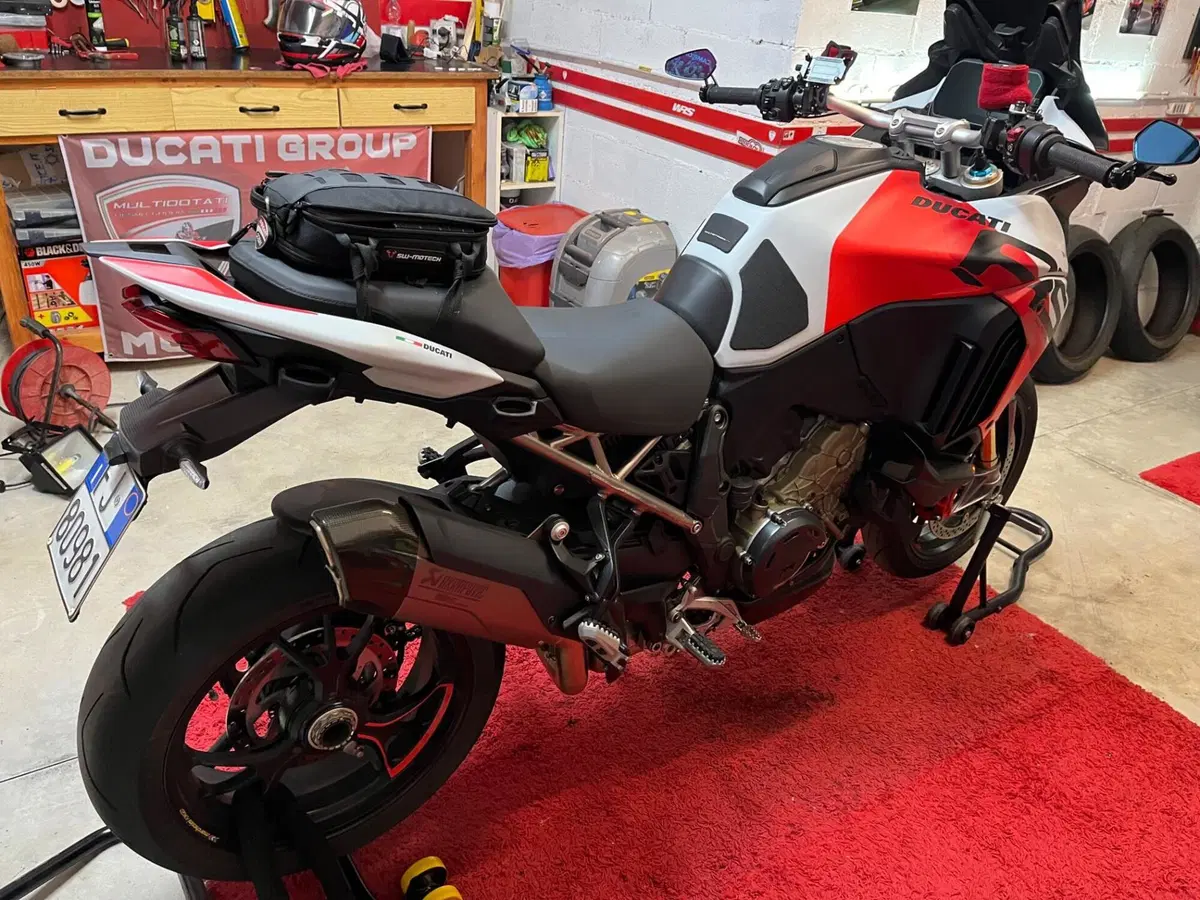 Ducati Multistrada V4 RS (2024 - 25) (4)