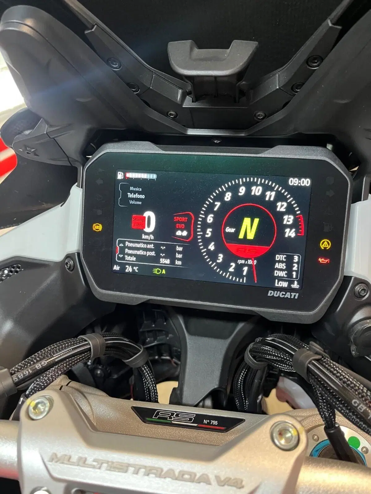 Ducati Multistrada V4 RS (2024 - 25) (9)