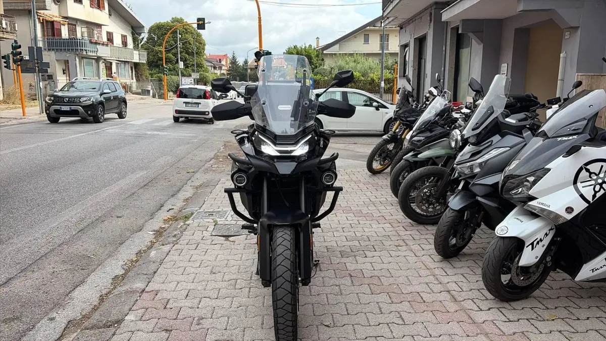 CFMOTO 800MT Sport (2022 - 26) (2)