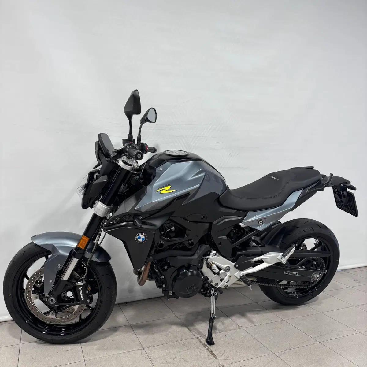 Bmw F 900 R (2021 - 24) (2)