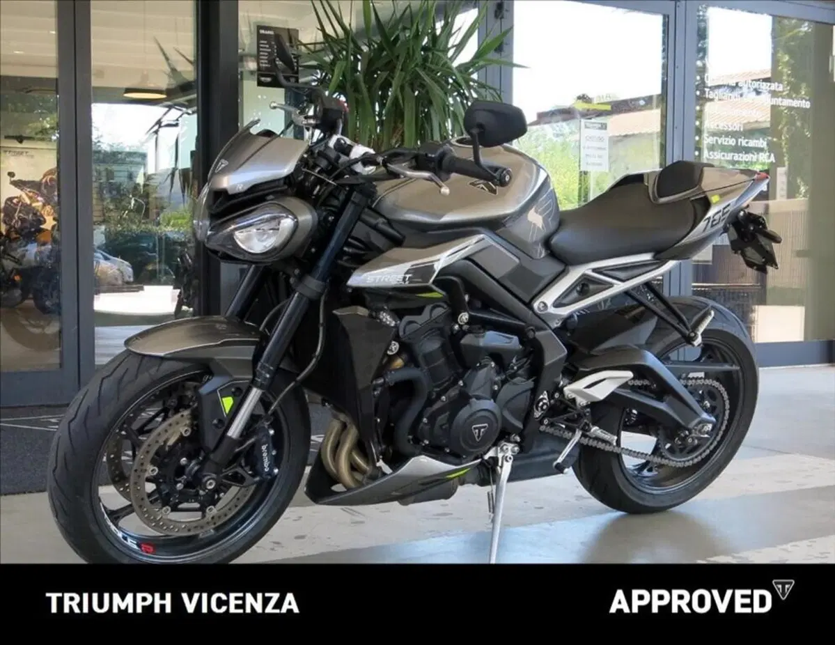 Triumph Street Triple 765 R (2023 - 26) (5)
