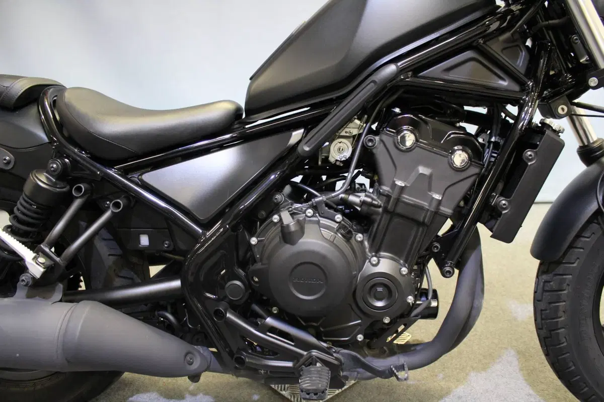 Honda CMX 500 Rebel (2025 - 26) (9)
