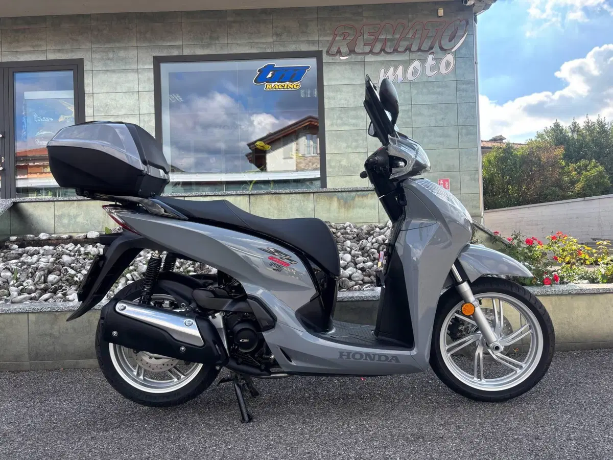 Honda SH 300 i Sport ABS (2018 - 20) (2)