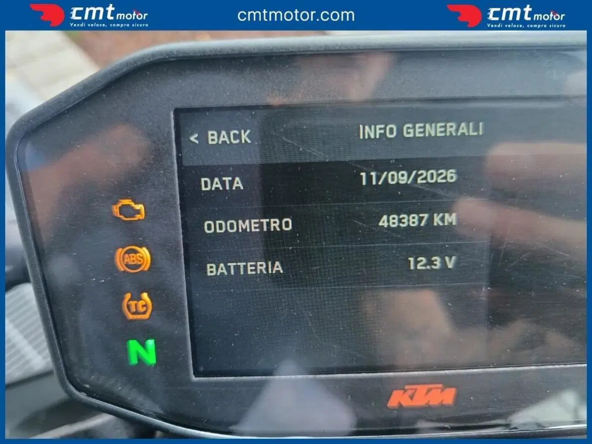 KTM 890 Duke (2021 - 23) (5)