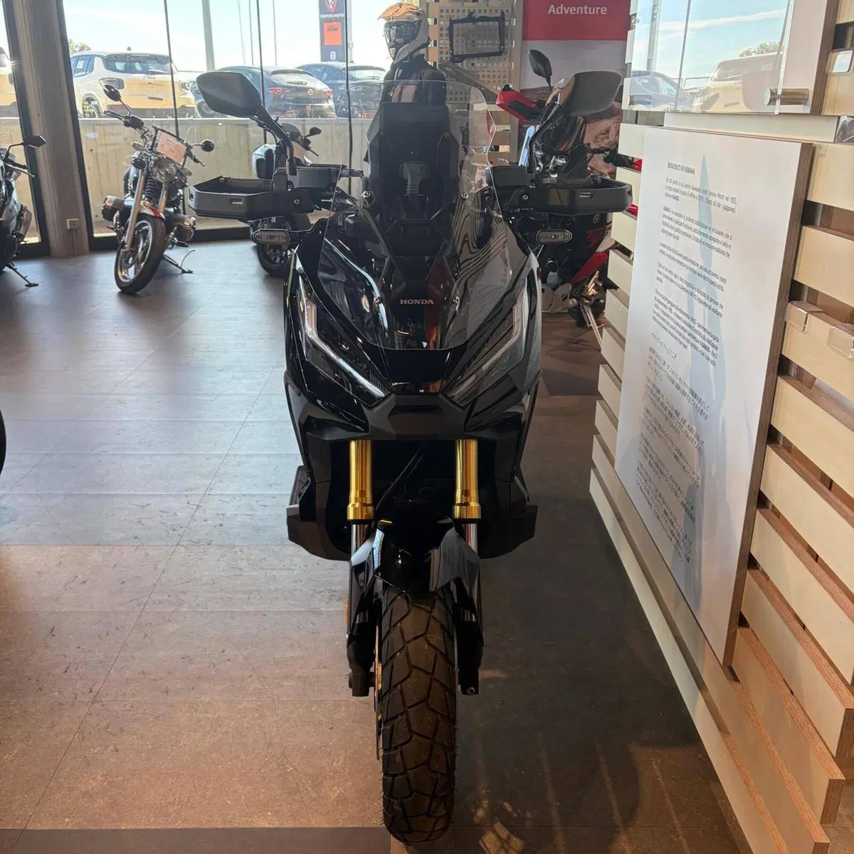 Honda X-ADV 750 DCT (2021 - 24) (7)