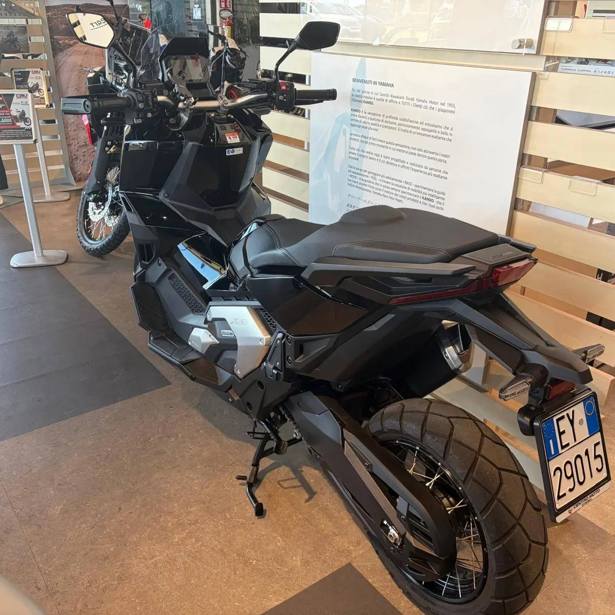 Honda X-ADV 750 DCT (2021 - 24) (10)
