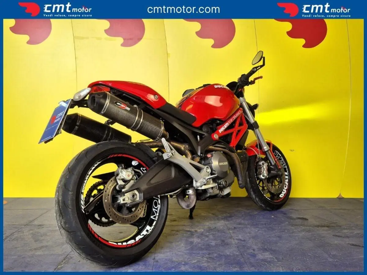 Ducati Monster 696 (2008 - 13) (4)