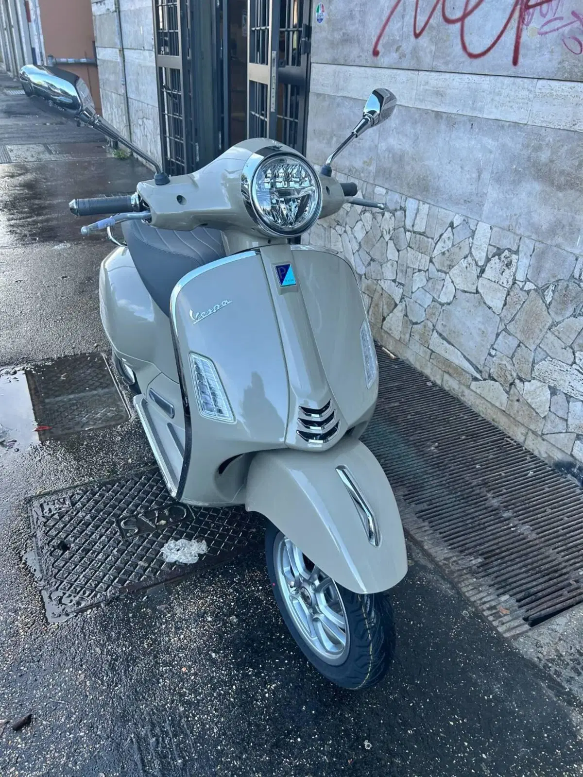 Vespa GTS 310 Super (2025 - 26) (4)