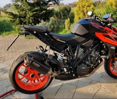 KTM 1290 Super Duke R (2019) usata