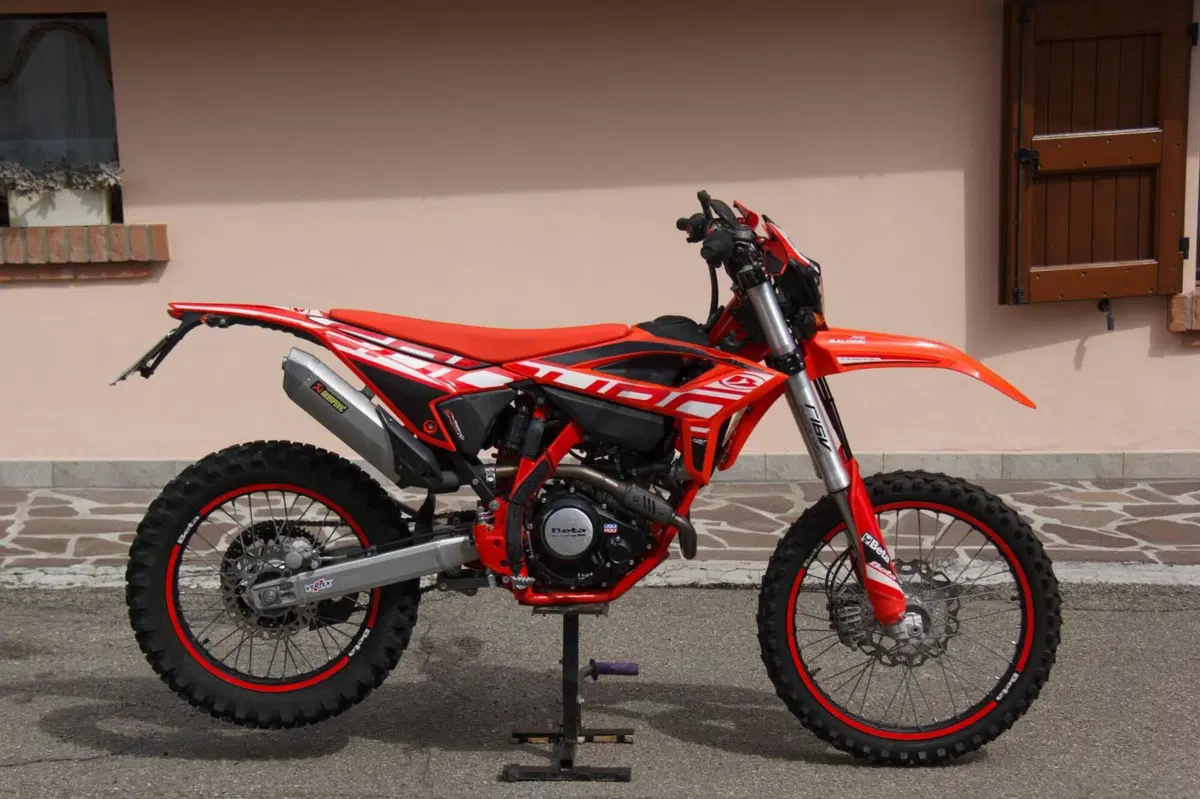 Betamotor RR 125 4T Enduro LC (2021 - 23) (2)