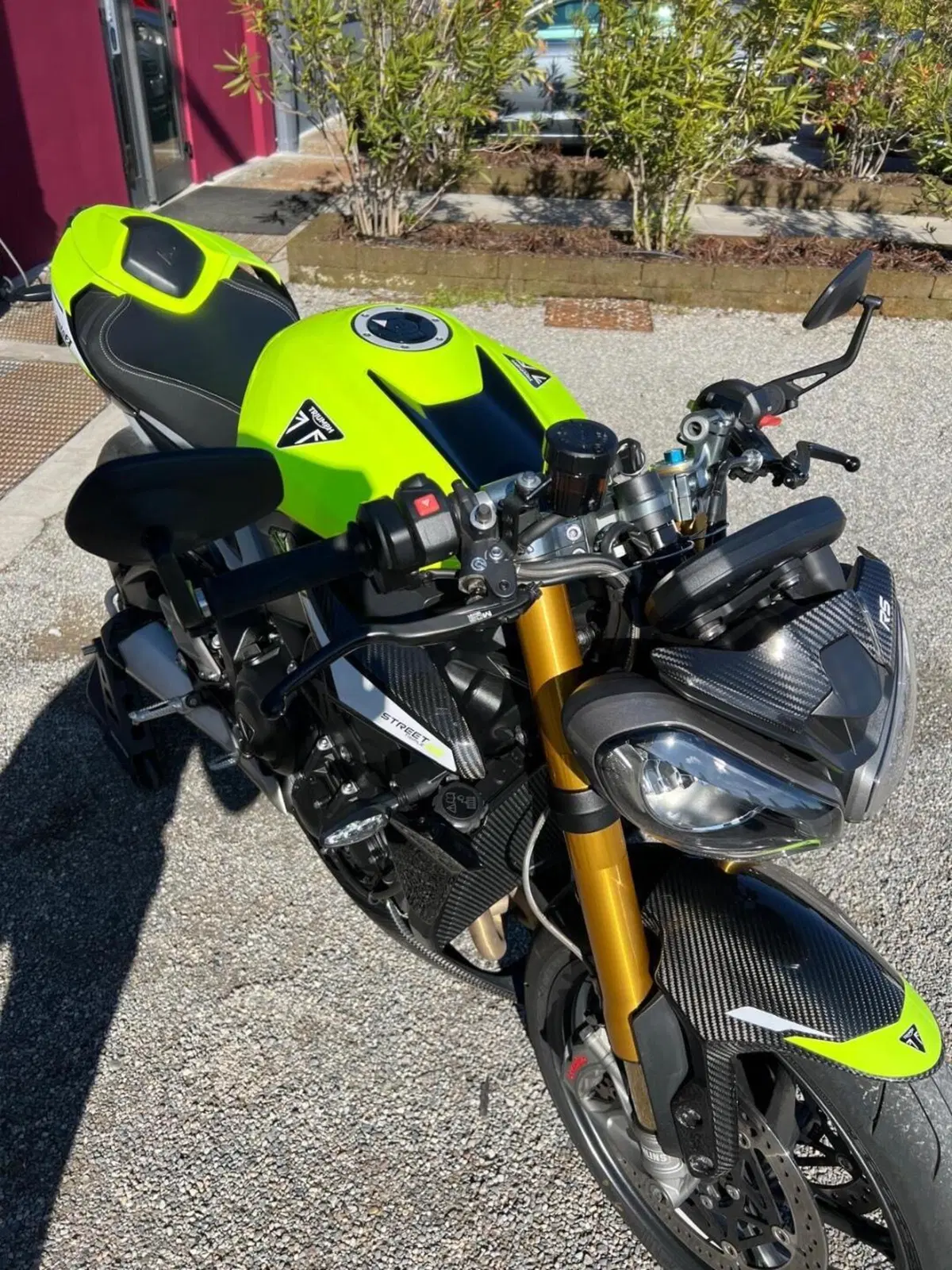 Triumph Street Triple 765 Moto2 Edition (2023 - 24) (8)