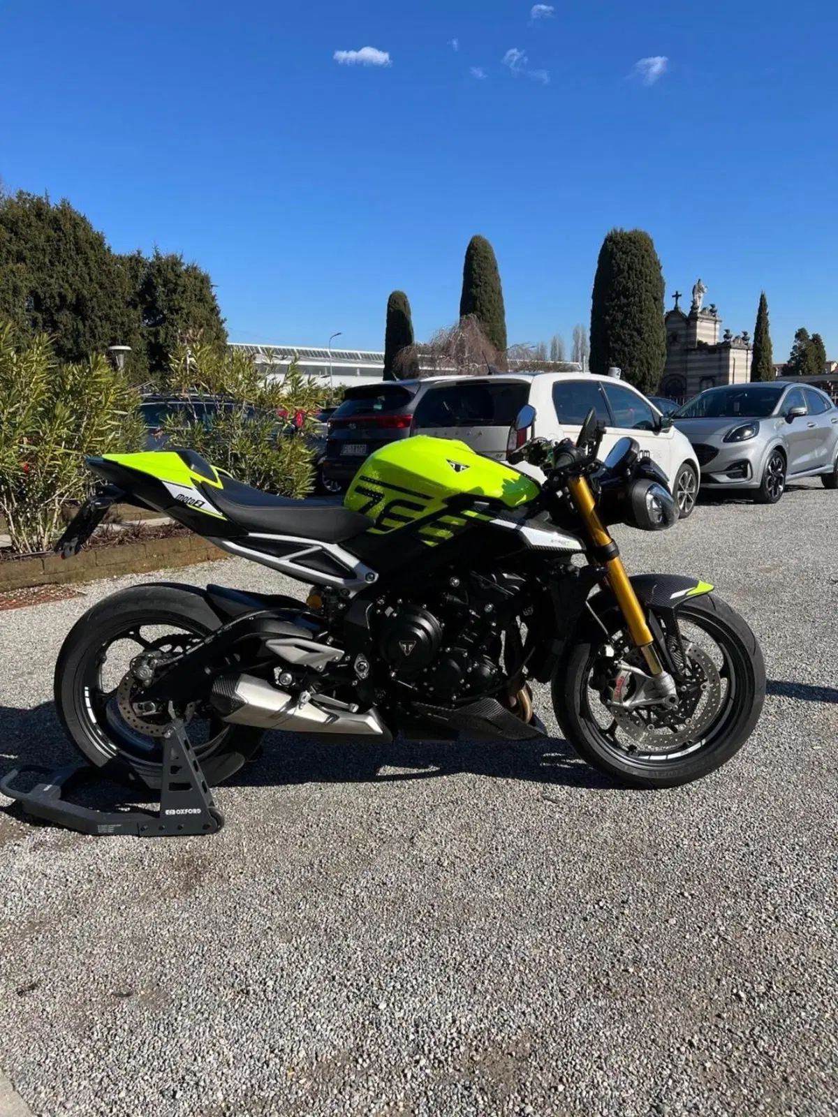 Triumph Street Triple 765 Moto2 Edition (2023 - 24) (11)