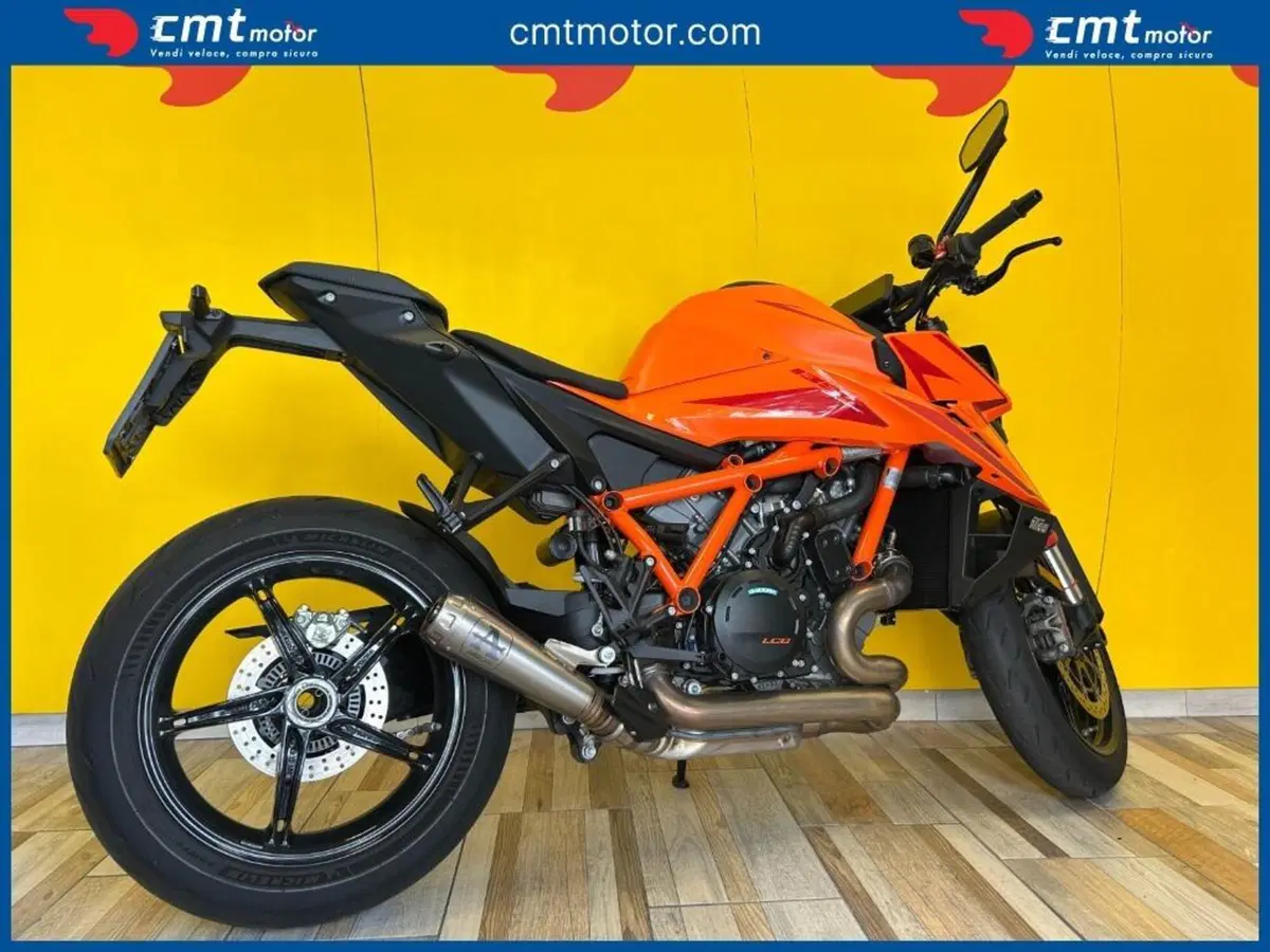 KTM 1390 Super Duke R (2024 - 26) (4)