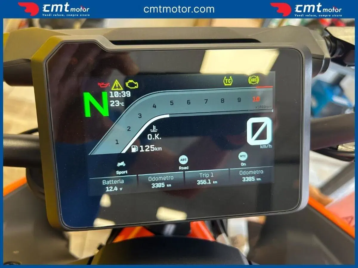 KTM 1390 Super Duke R (2024 - 26) (5)