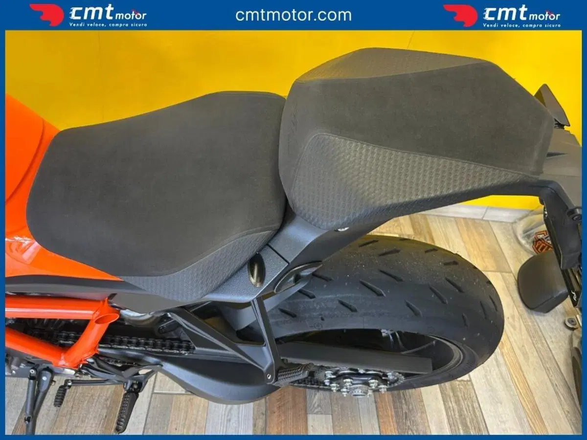KTM 1390 Super Duke R (2024 - 26) (11)