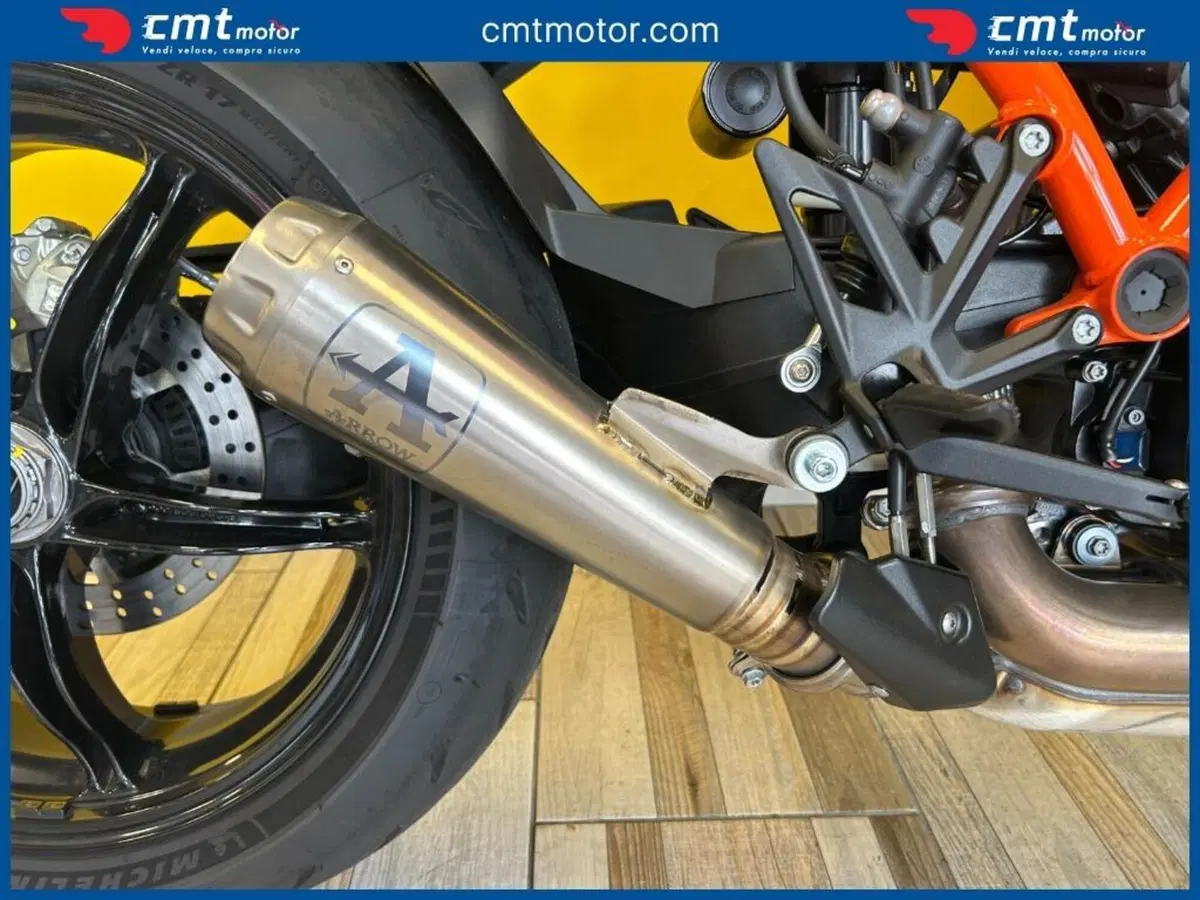 KTM 1390 Super Duke R (2024 - 26) (12)