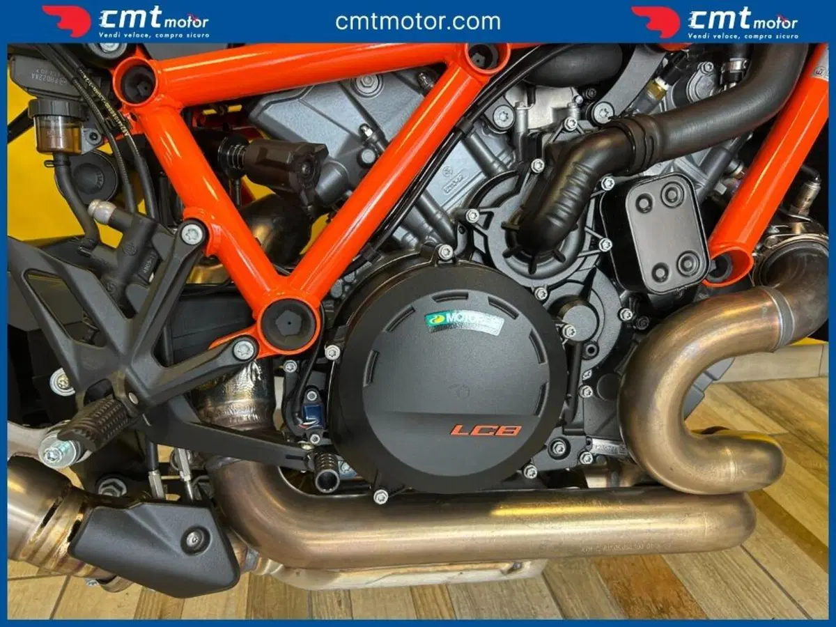 KTM 1390 Super Duke R (2024 - 26) (13)