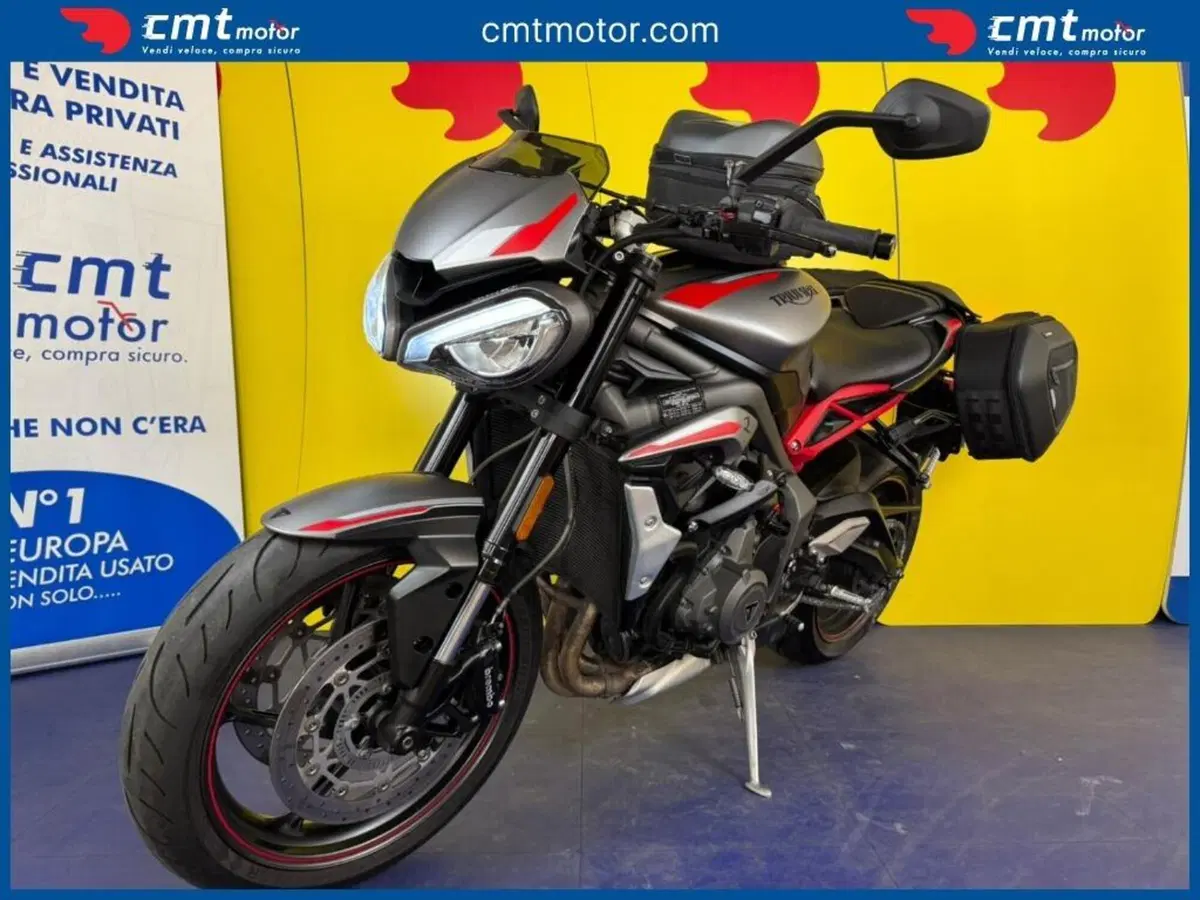 Triumph Street Triple R (2020 - 22) (2)