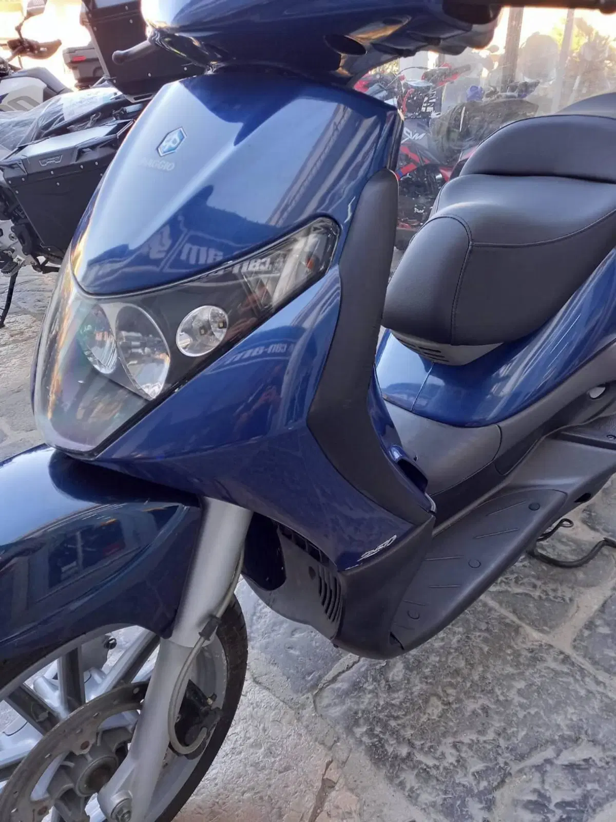 Piaggio Beverly 250 (2004 - 05) (4)