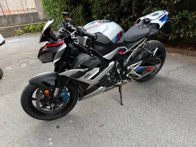 Bmw M 1000 R (2025 - 27) usata