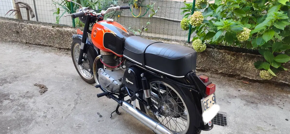 Gilera B300 Extra (3)