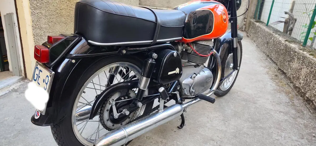 Gilera B300 Extra (10)