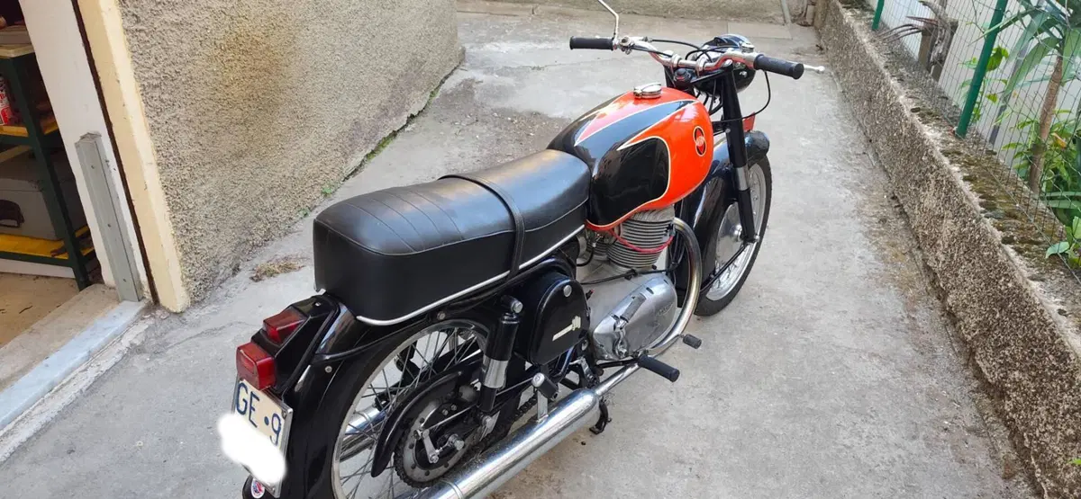 Gilera B300 Extra (11)