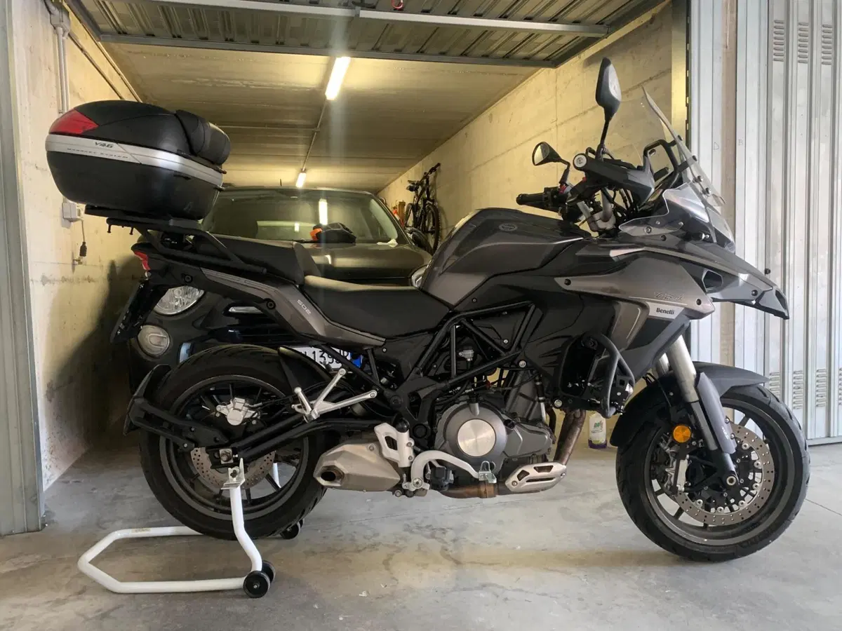 Benelli TRK 502 ABS (2017 - 20) (2)