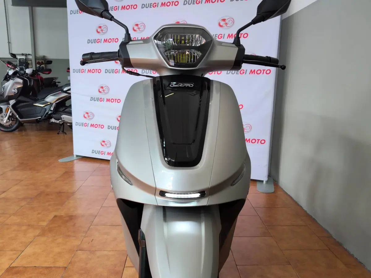 Um Italia Wynwood 125 (2025 - 26) (14)