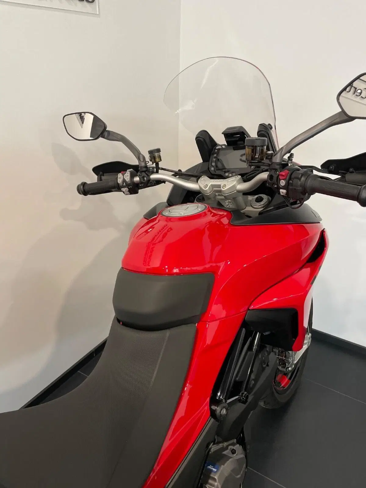 Ducati Multistrada V2 S (2022 - 24) (5)