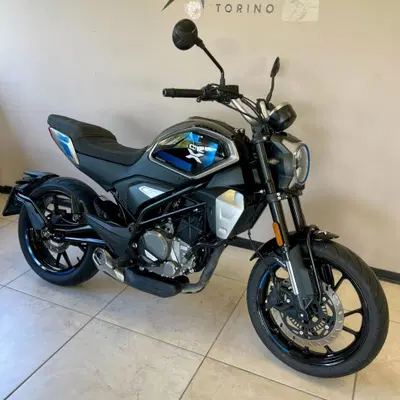CFMOTO 300CL-X Heritage (2023 - 26) usata