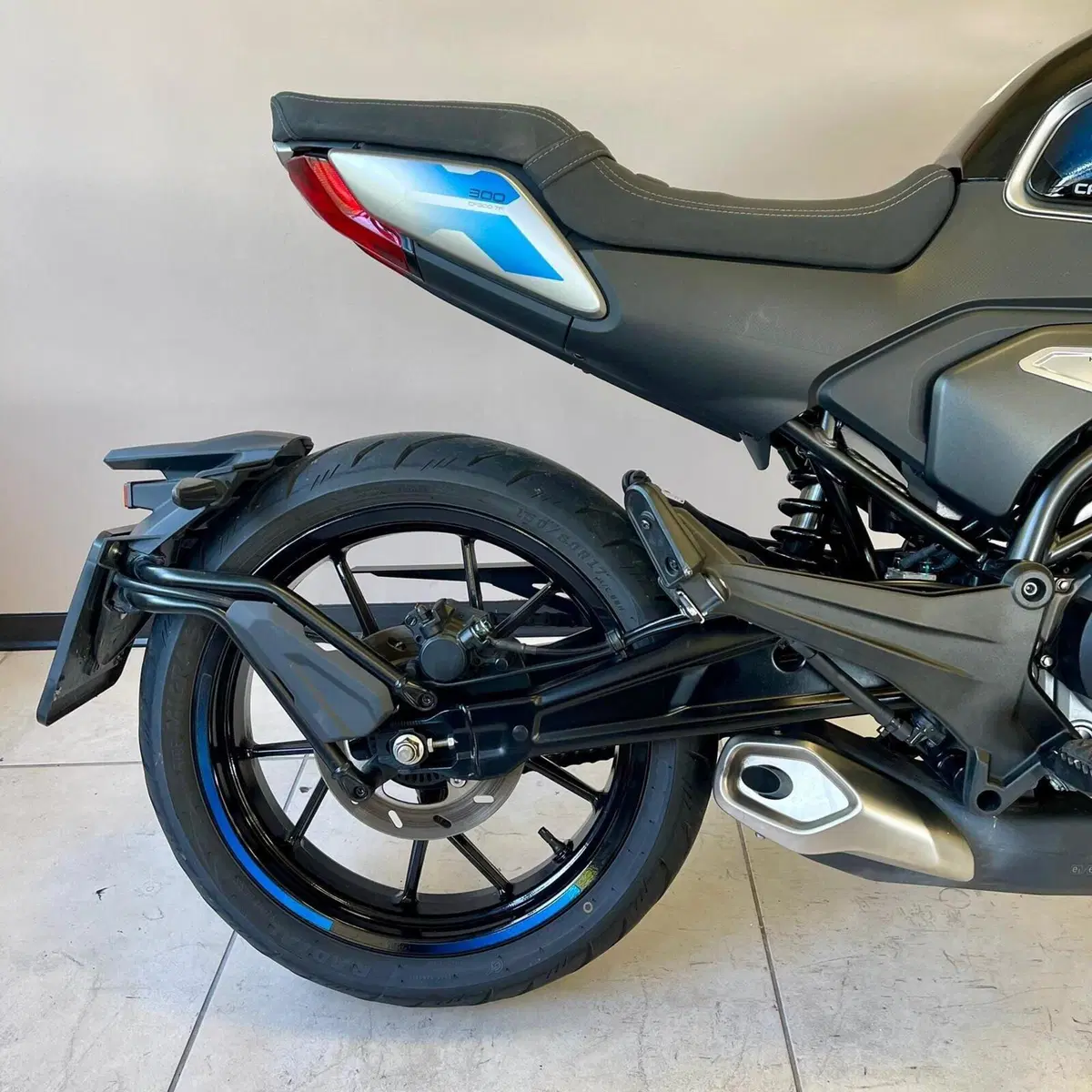 CFMOTO 300CL-X Heritage (2023 - 26) (6)
