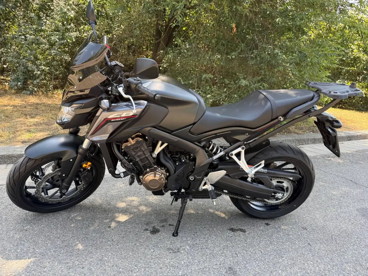 Honda CB 650 F (2017 - 18) (2)