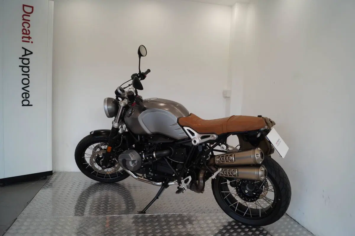 Bmw R nineT 1200 Scrambler (2016 - 20) (3)