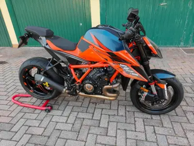 KTM 1290 Super Duke R (2021 - 23) usata