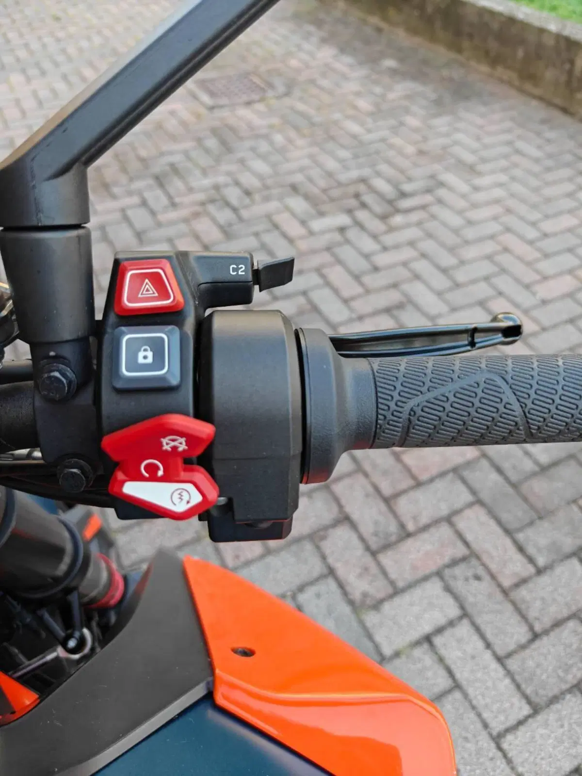 KTM 1290 Super Duke R (2021 - 23) (12)