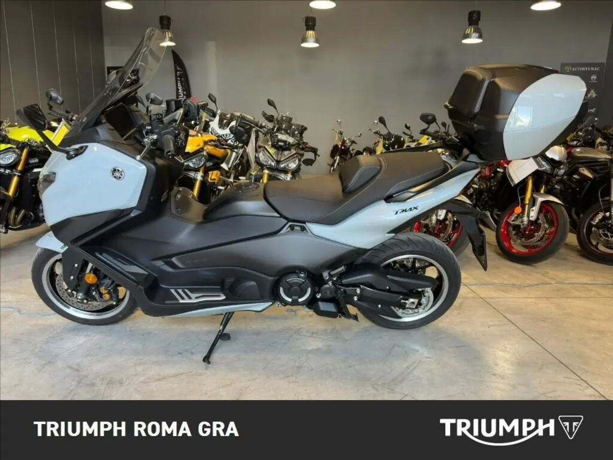 Yamaha T-Max 560 Tech Max (2025 - 26) (3)